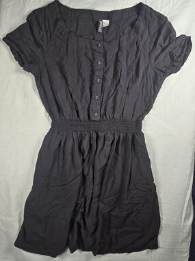 Black Button-Front Short Sleeve Dress